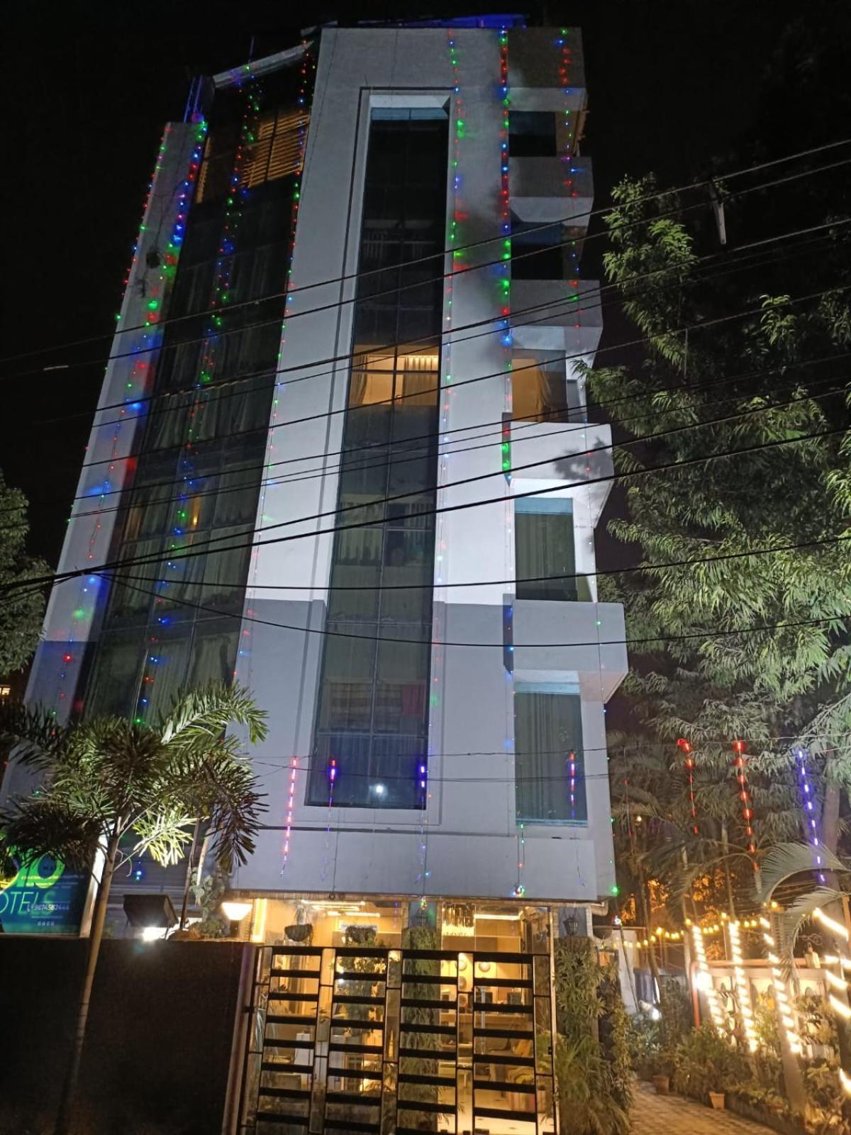 Hotel Mayfair Tower Kalküta Dış mekan fotoğraf