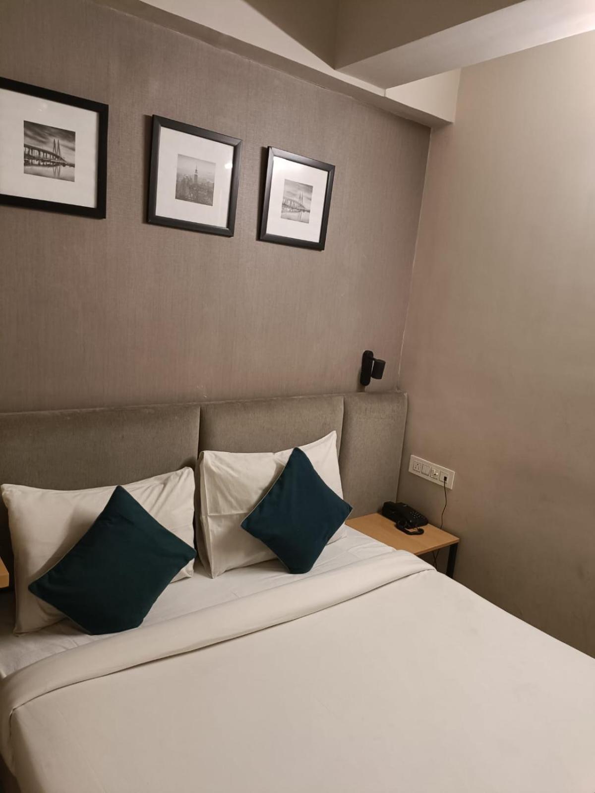 Hotel Mayfair Tower Kalküta Dış mekan fotoğraf