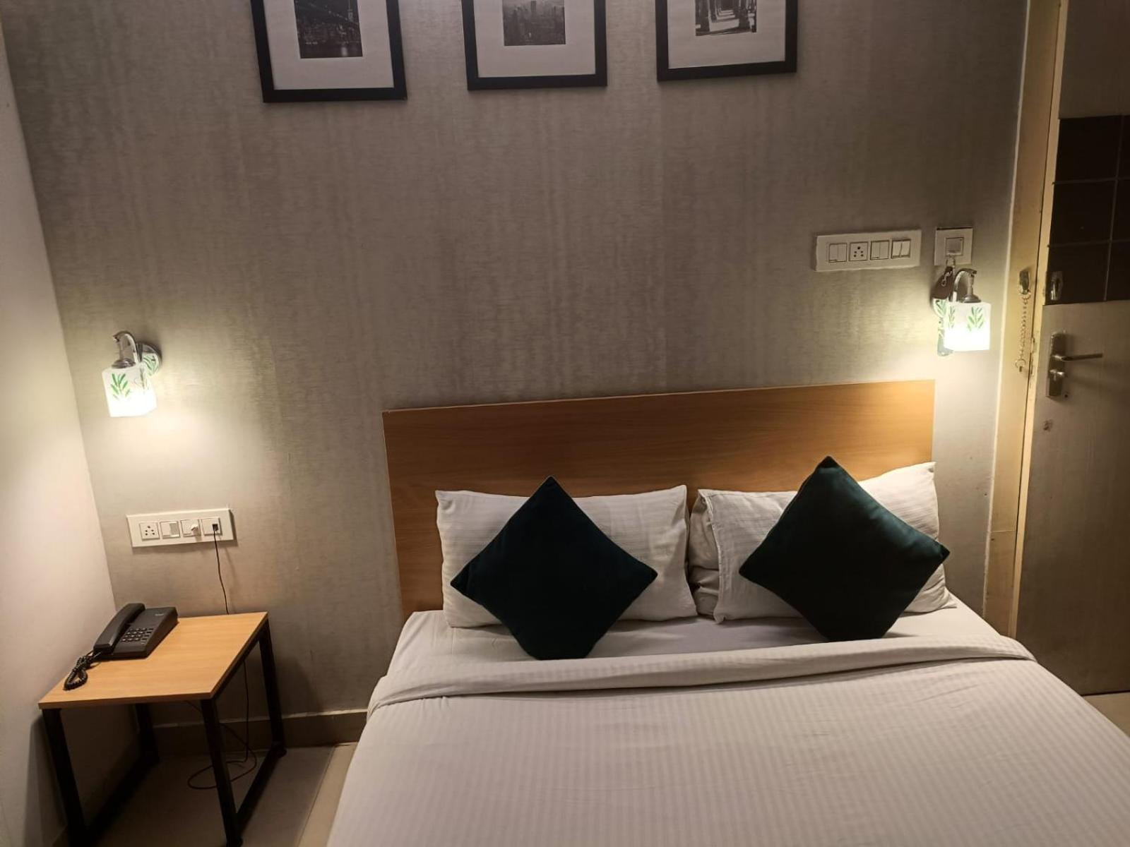 Hotel Mayfair Tower Kalküta Dış mekan fotoğraf